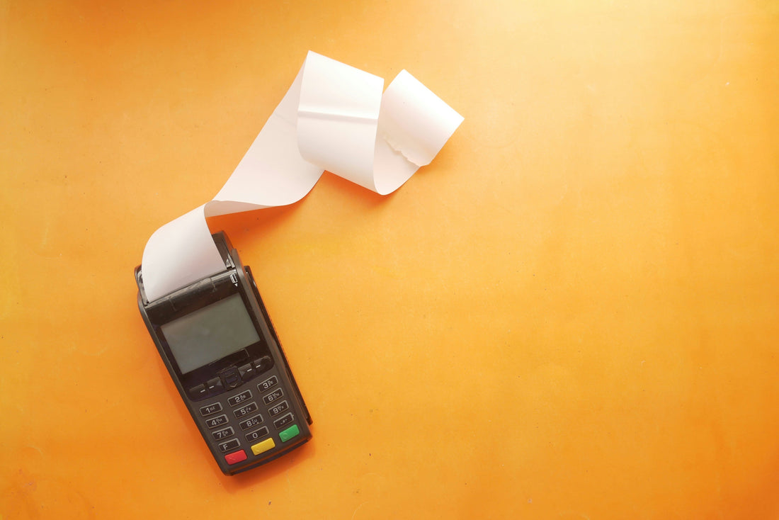 El peligro de manejar papel con BPA